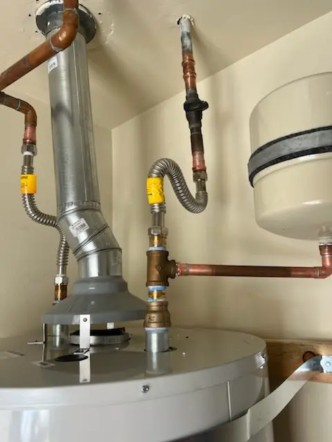 Water heater installation and plumbing repair in Idlewood Acres